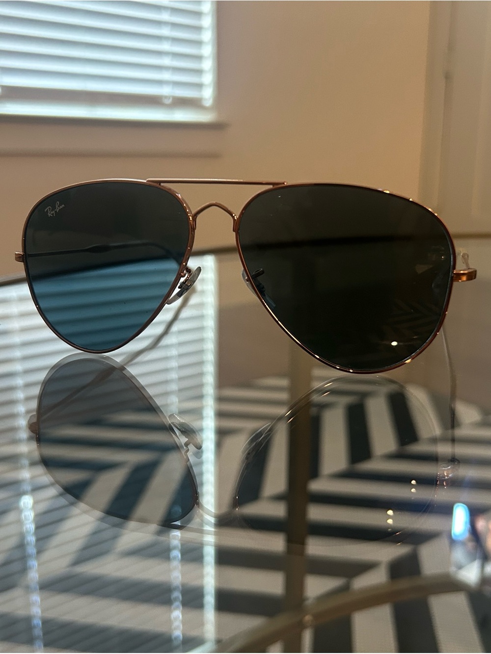 Ray-Ban Old Aviator Sunglasses - Rose Gold Frame with blue Lenses size 62-14mm